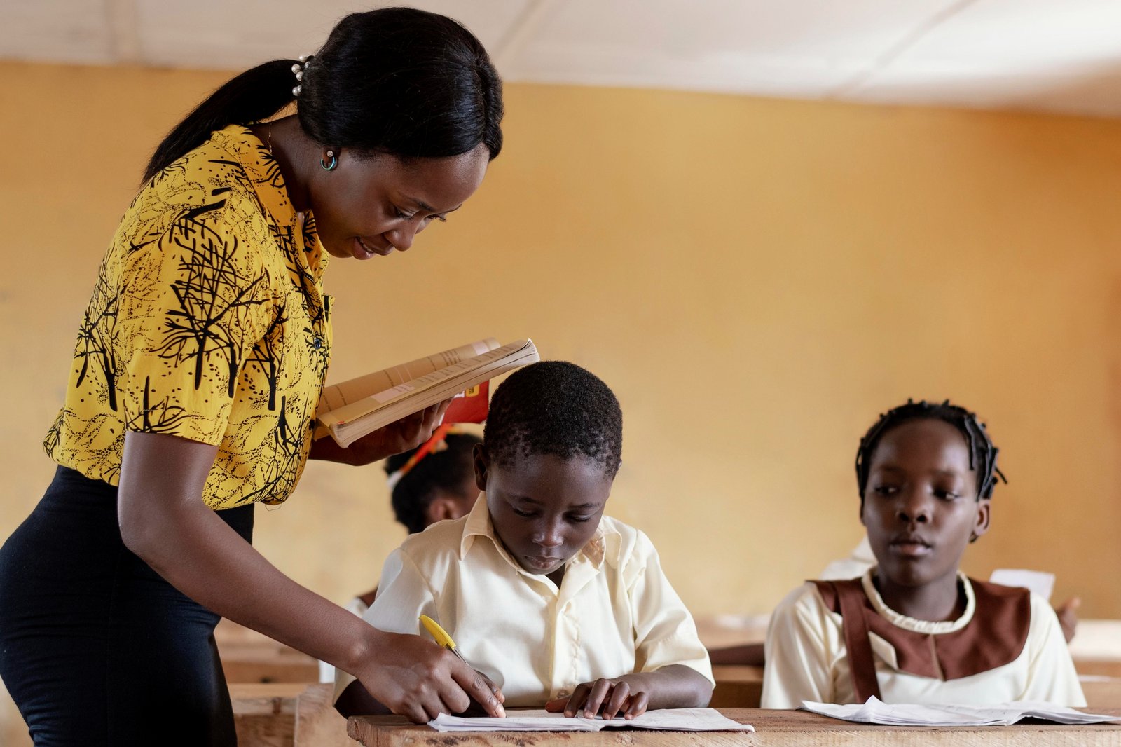 Rural Scholars Initiative: Building Classrooms Worth Showing Up For